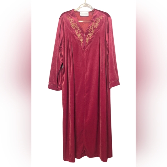 Cinema Etoile 1X Velour Embroidered Robe Red With Pockets & Zipper - Picture 1 of 15